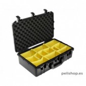 Pelicase 1555 Air with dividers